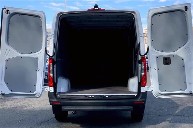 New 2026 Mercedes-Benz Sprinter 2500 image 21