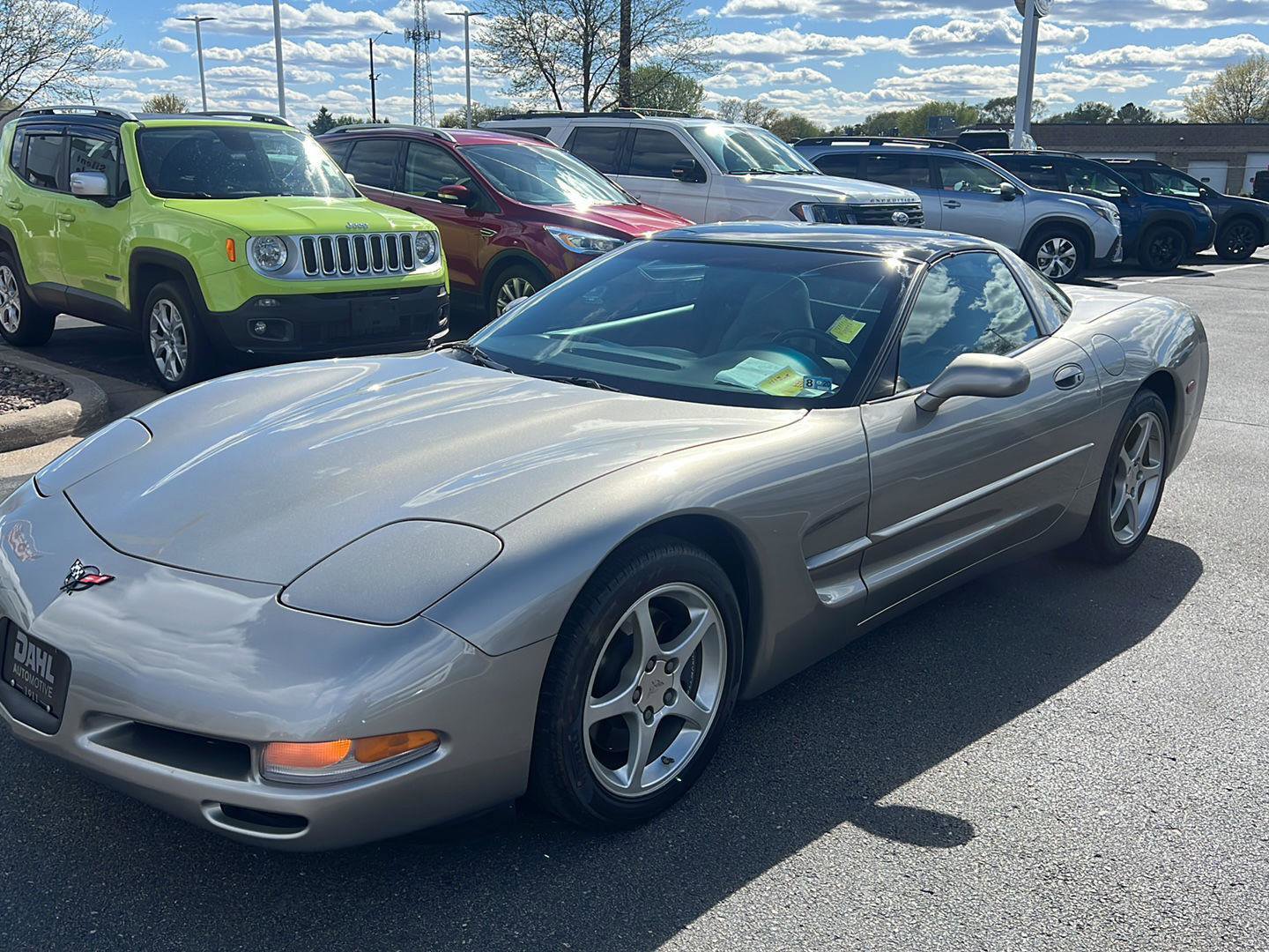 Used 2000 Chevrolet Corvette Coupe w/ Memory Pkg RWD image 13