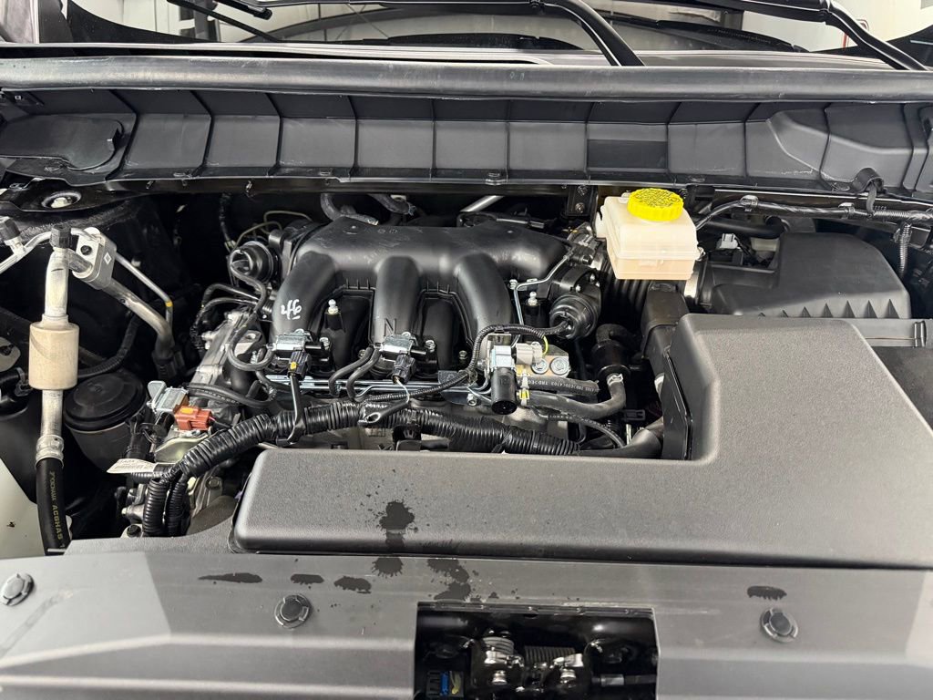 Used 2025 Nissan Pathfinder SL AWD/4WD image 7
