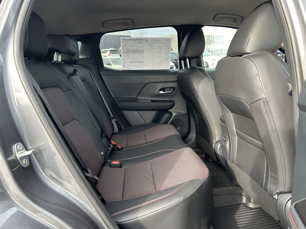 New 2025 Nissan Kicks SR w/ Illumination Package image 27