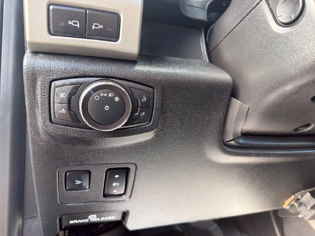 Used 2019 Ford F250 Lariat w/ Lariat Ultimate Package AWD/4WD image 18