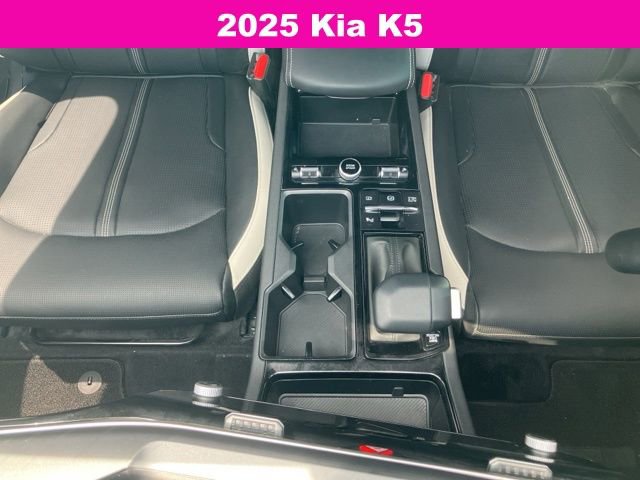Used 2025 Kia K5 GT-Line FWD image 11