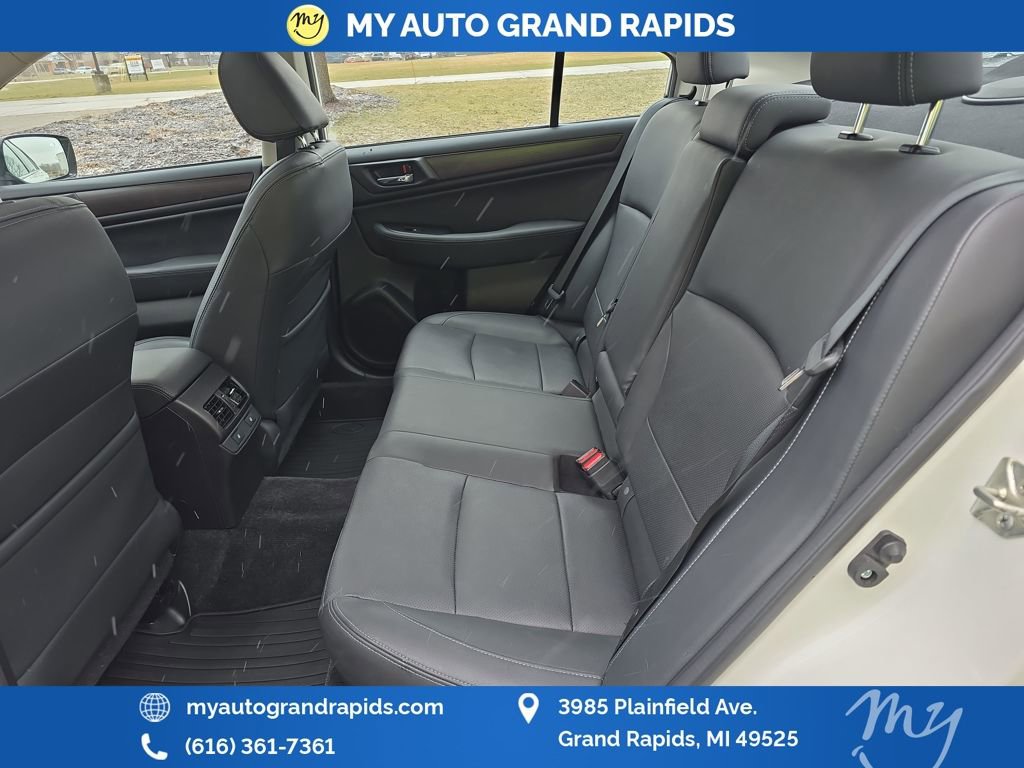 Used 2015 Subaru Legacy 3.6R Limited image 37