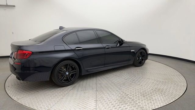 Used 2014 BMW 550i xDrive Sedan image 2