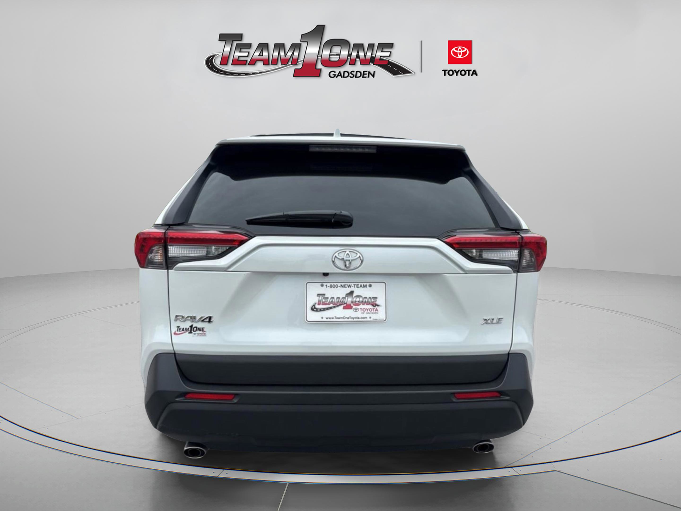 Used 2025 Toyota RAV4 XLE Premium FWD image 7