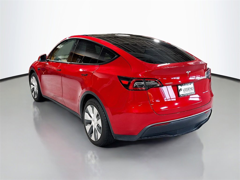 Used 2021 Tesla Model Y Long Range image 9