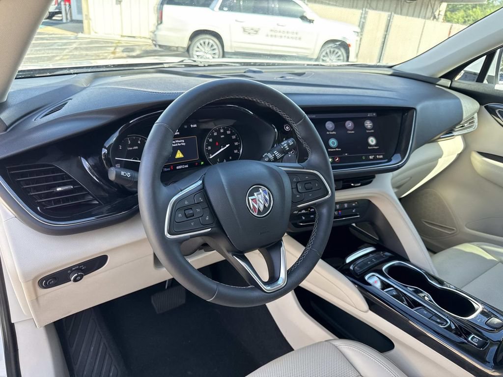 Used 2021 Buick Envision Essence FWD image 33