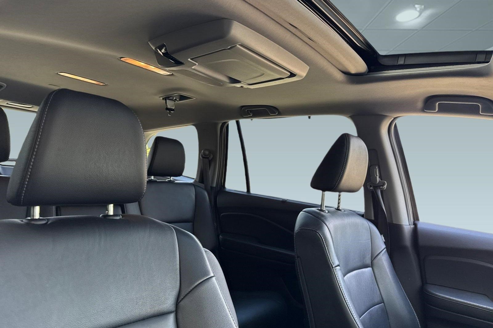 Certified 2019 Honda Pilot EX-L image 15