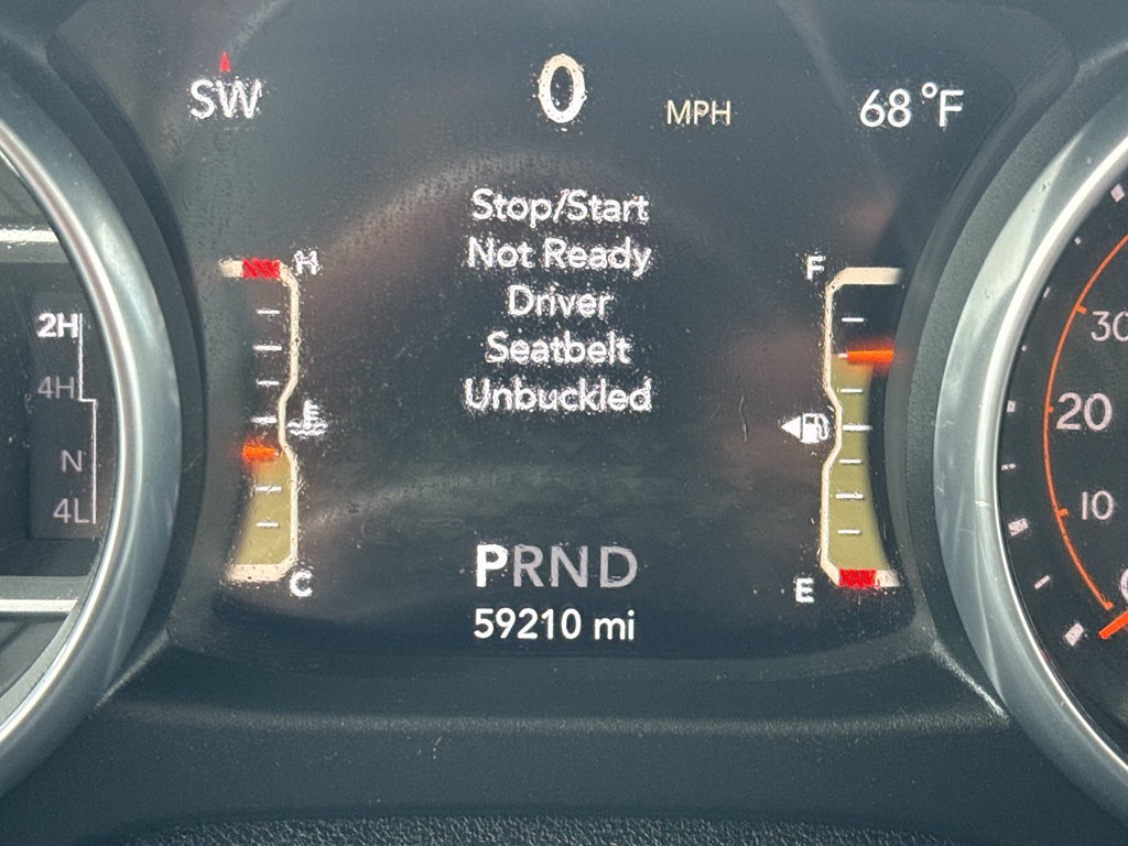 Used 2018 Jeep Wrangler Unlimited Sahara AWD/4WD image 15