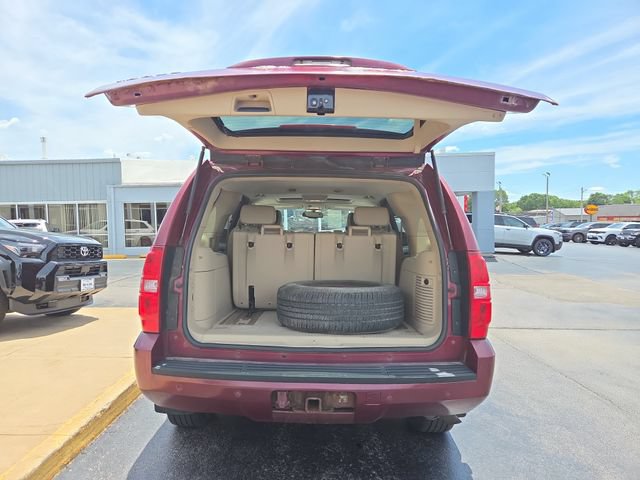 Used 2007 Chevrolet Tahoe LT w/ LT Preferred Equipment Group AWD/4WD image 9