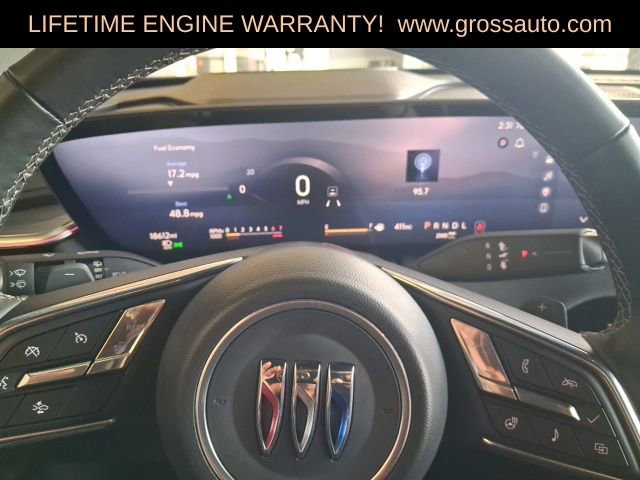 Used 2025 Buick Enclave Preferred image 11