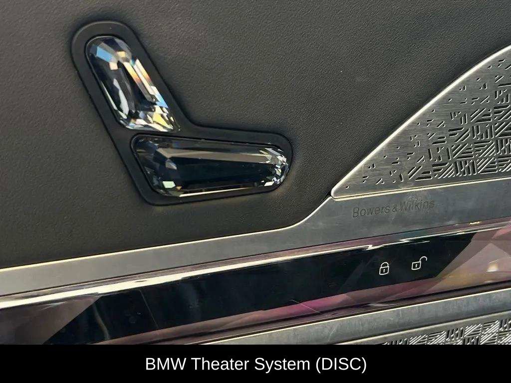Used 2023 BMW 760i xDrive image 20