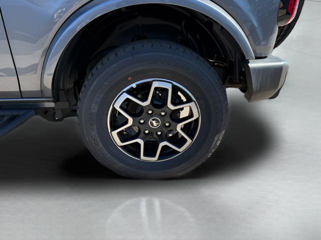 Used 2021 Ford Bronco Outer Banks AWD/4WD image 25