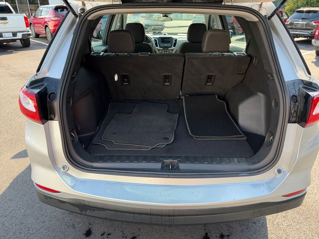 Used 2021 Chevrolet Equinox LS FWD image 25
