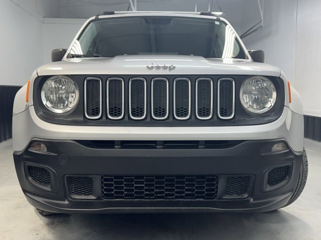Used 2015 Jeep Renegade Sport w/ Power & Air Group image 2