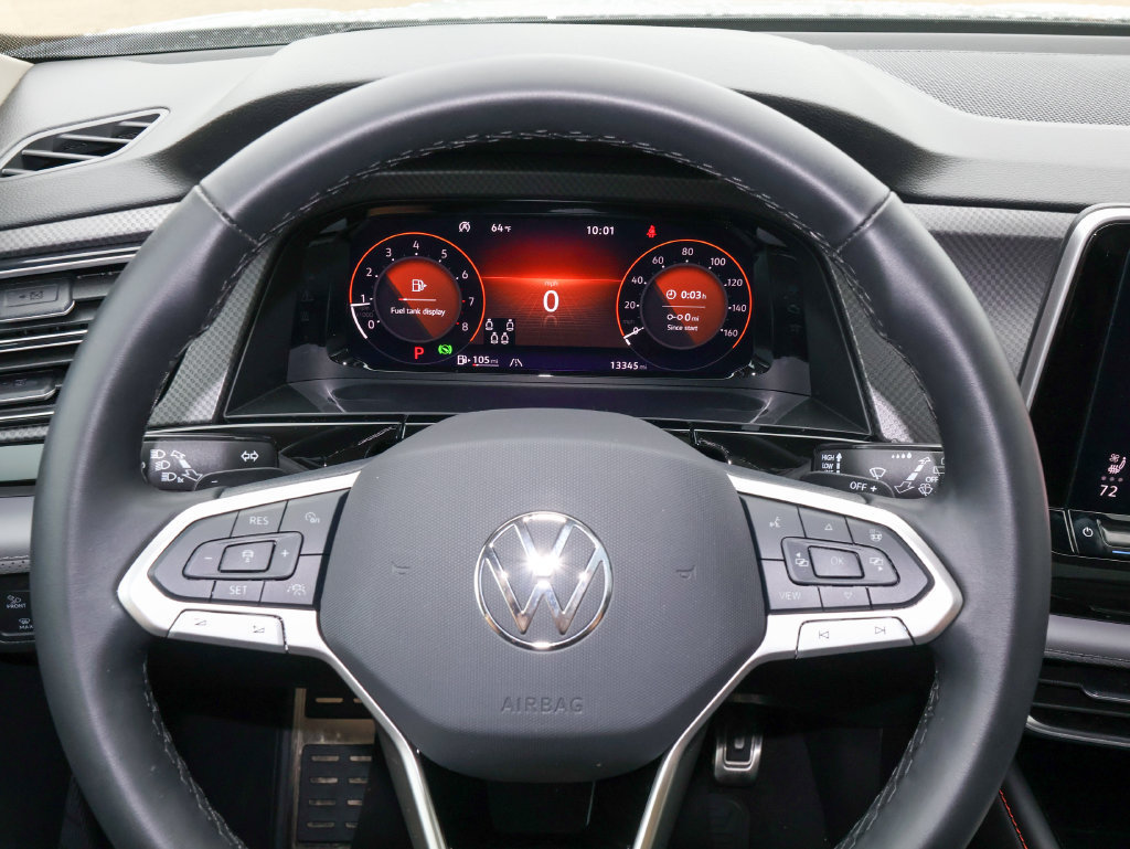 Certified 2025 Volkswagen Atlas Peak Edition SE AWD/4WD image 24