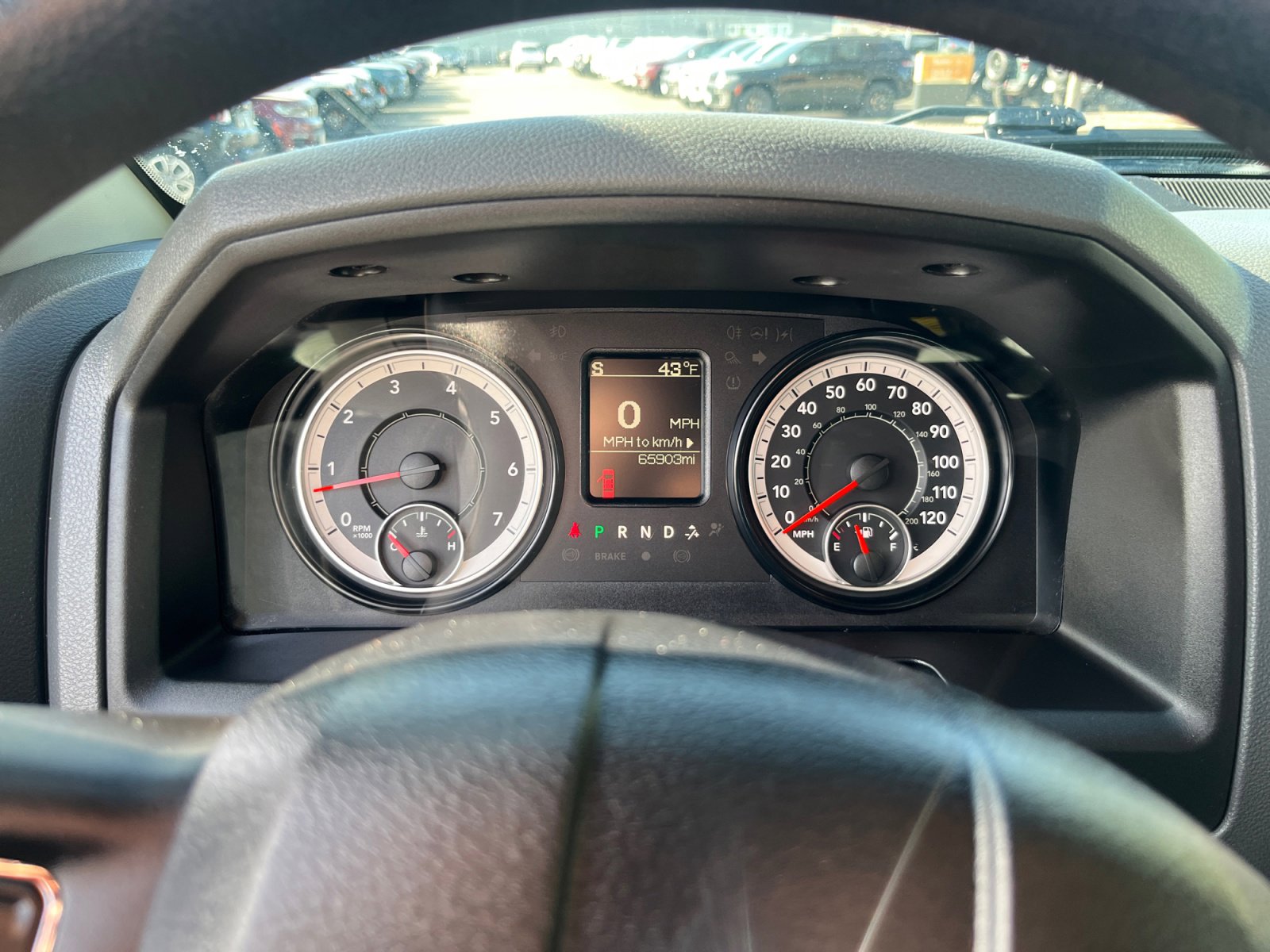 Used 2016 RAM 1500 Classic SLT image 10