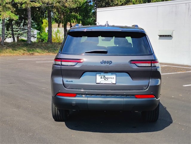 New 2025 Jeep Grand Cherokee L Altitude image 36