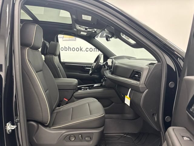 New 2026 Chevrolet Tahoe Premier AWD/4WD image 35