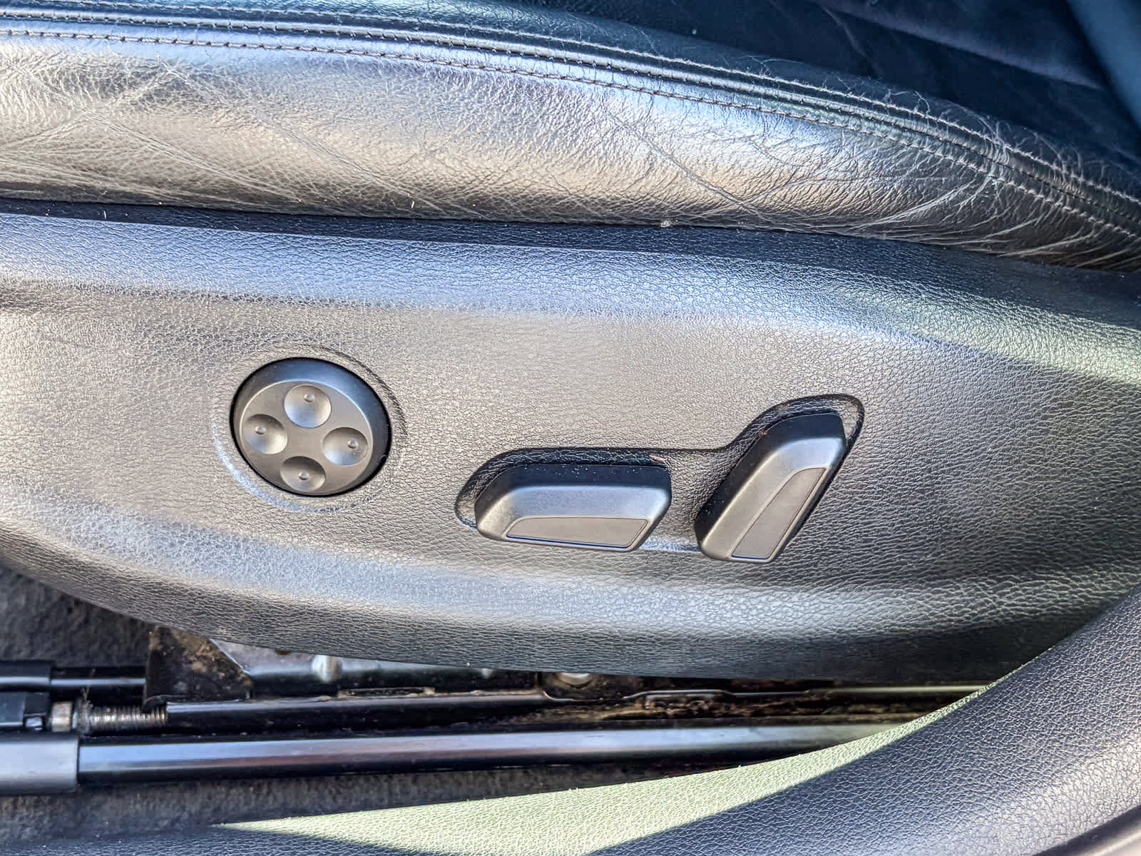 Used 2017 Audi A3 e-tron Premium Plus w/ Technology Package image 21