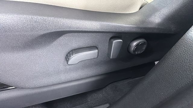 New 2026 Subaru Ascent Limited image 11