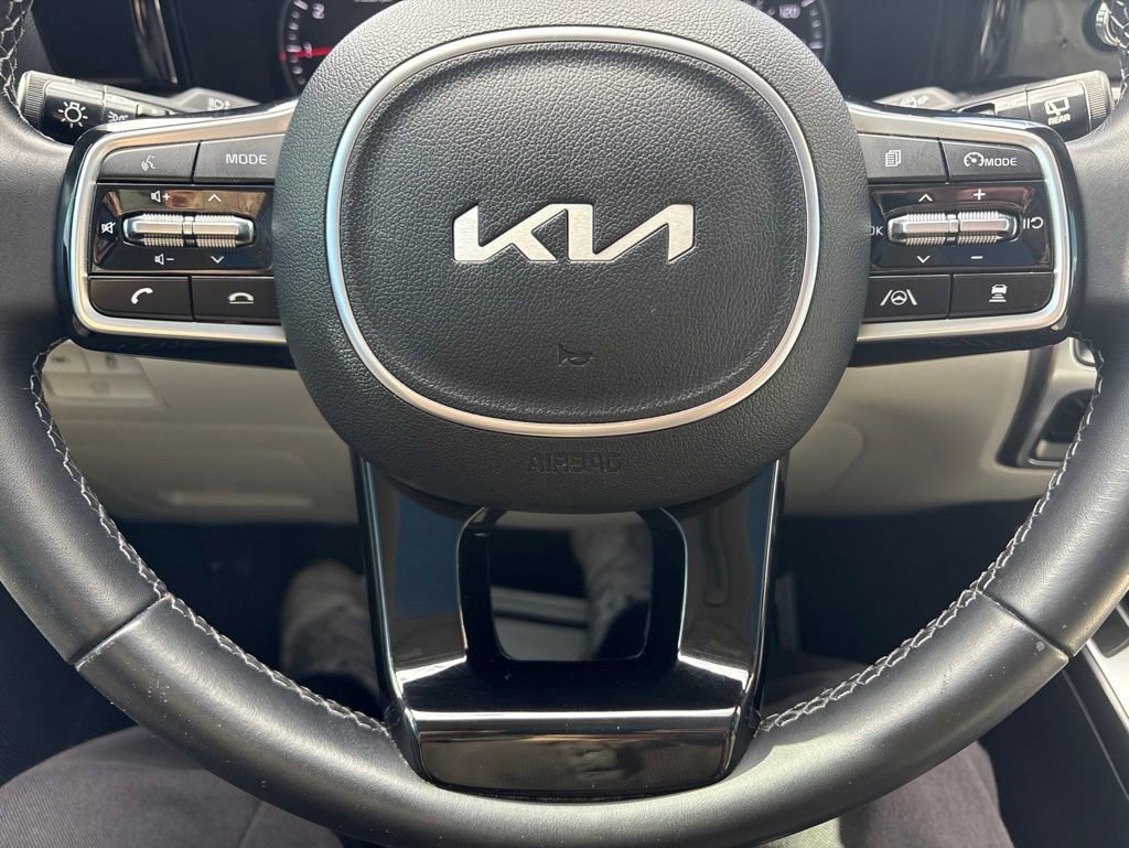 Used 2023 Kia Sorento X-Line EX AWD/4WD image 16
