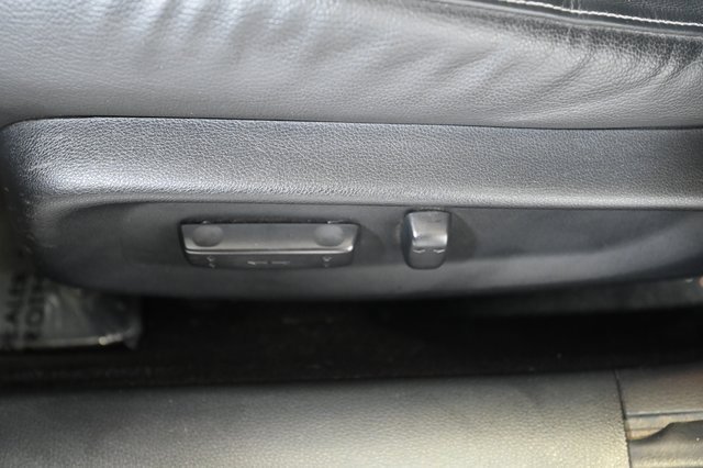 Used 2018 Honda Civic Touring image 24