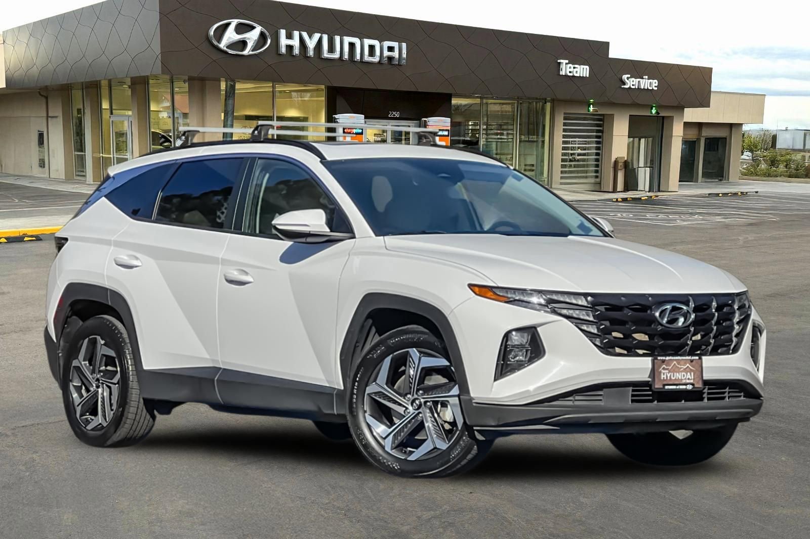 Used 2023 Hyundai Tucson SEL w/ Convenience Package image 2