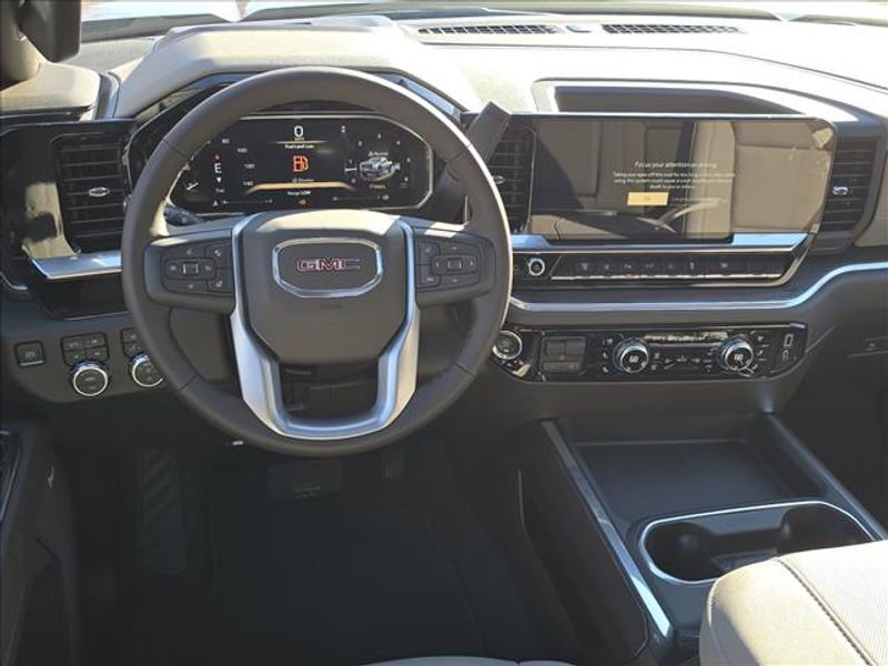 New 2026 GMC Sierra 2500 SLT w/ SLT Premium Package image 6