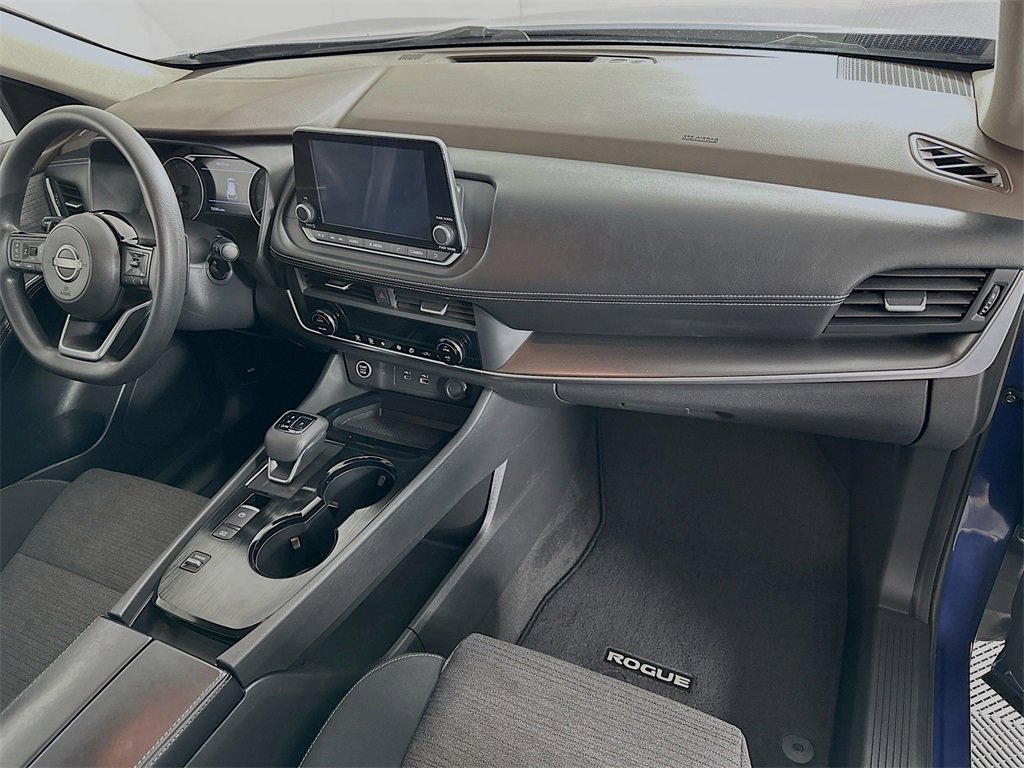 Used 2023 Nissan Rogue SV image 27