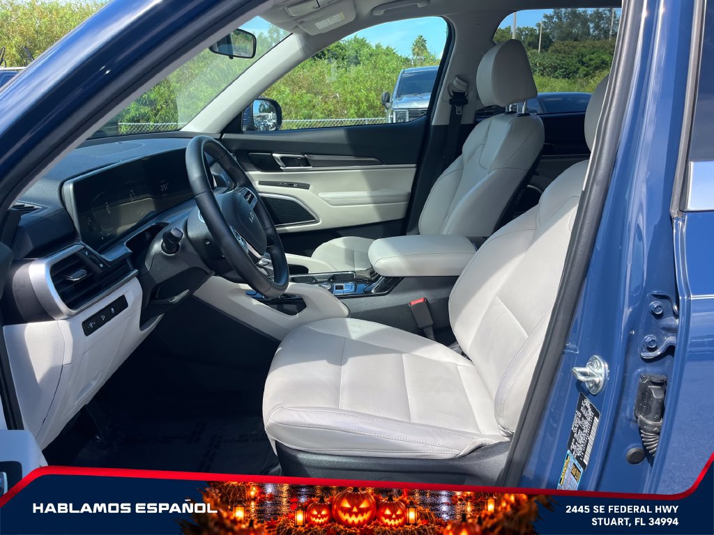 Used 2024 Kia Telluride S FWD image 12