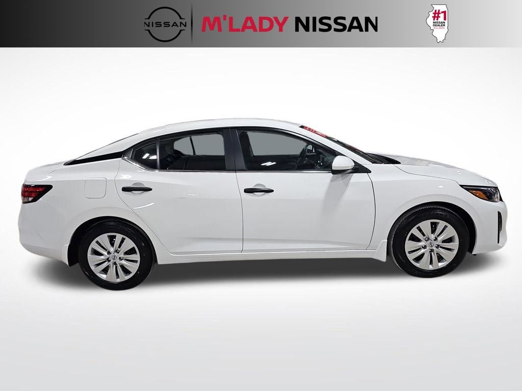 Used 2025 Nissan Sentra S image 7