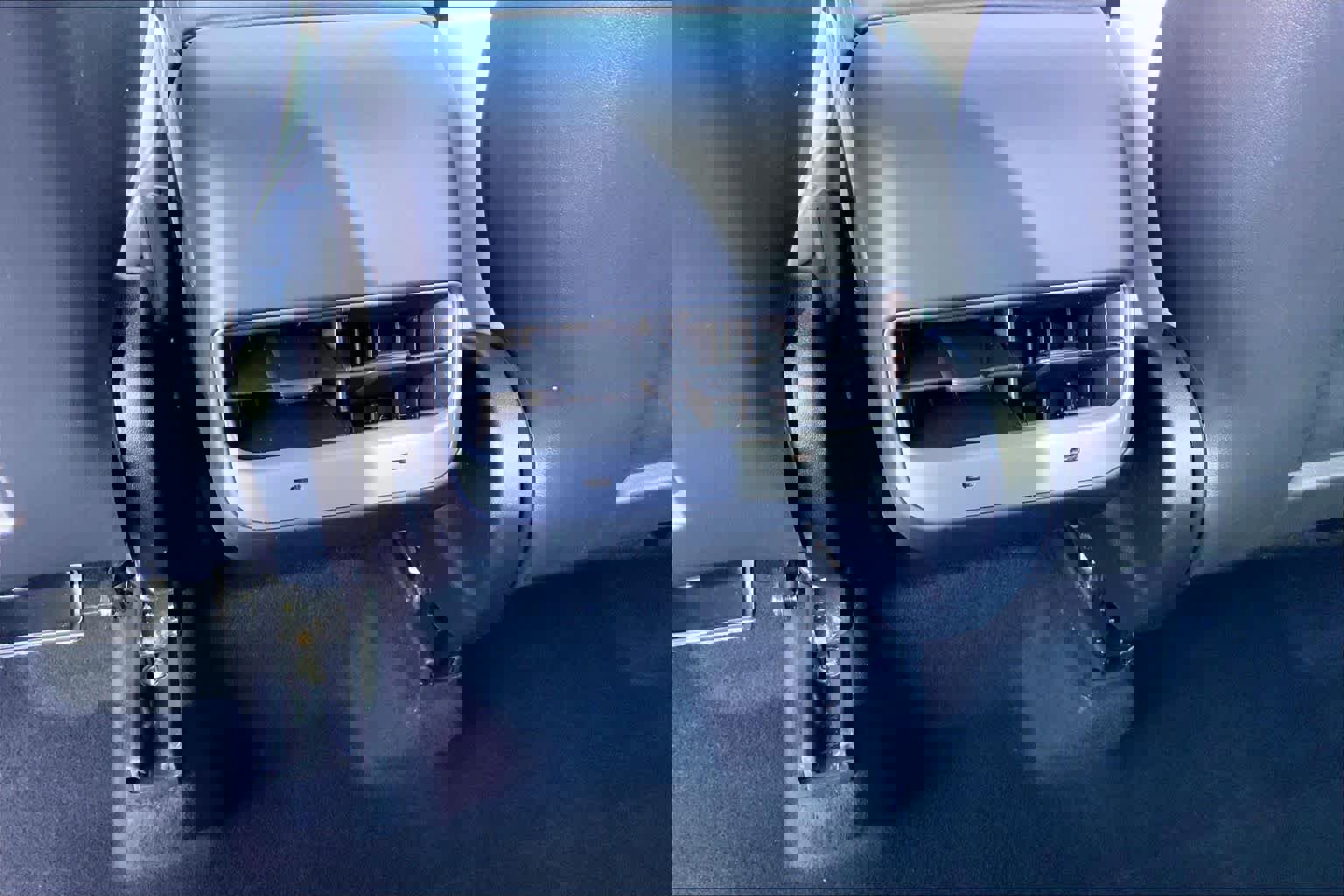 Used 2022 Tesla Model Y Long Range image 34