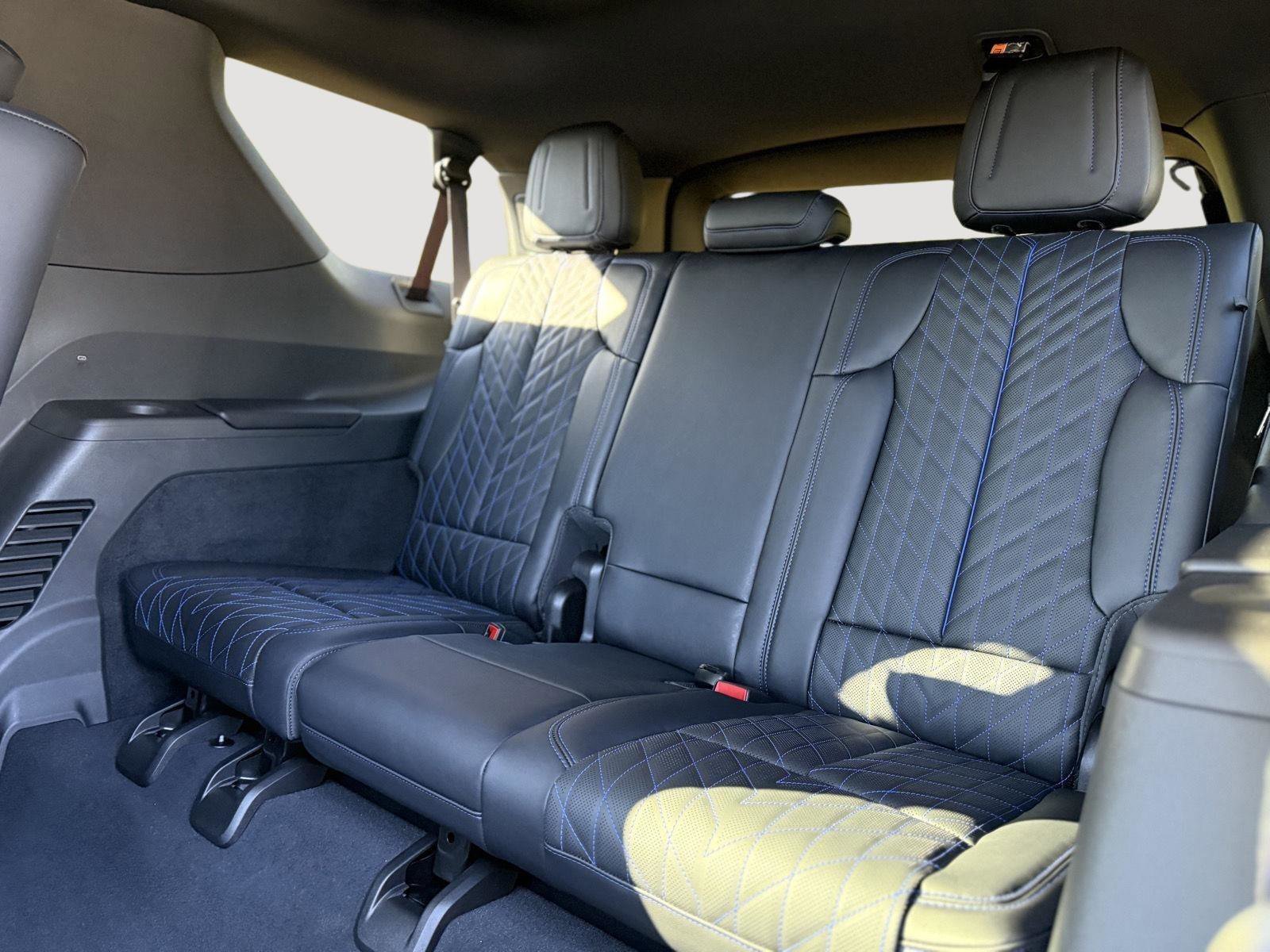 New 2026 Cadillac Escalade IQL Luxury image 17