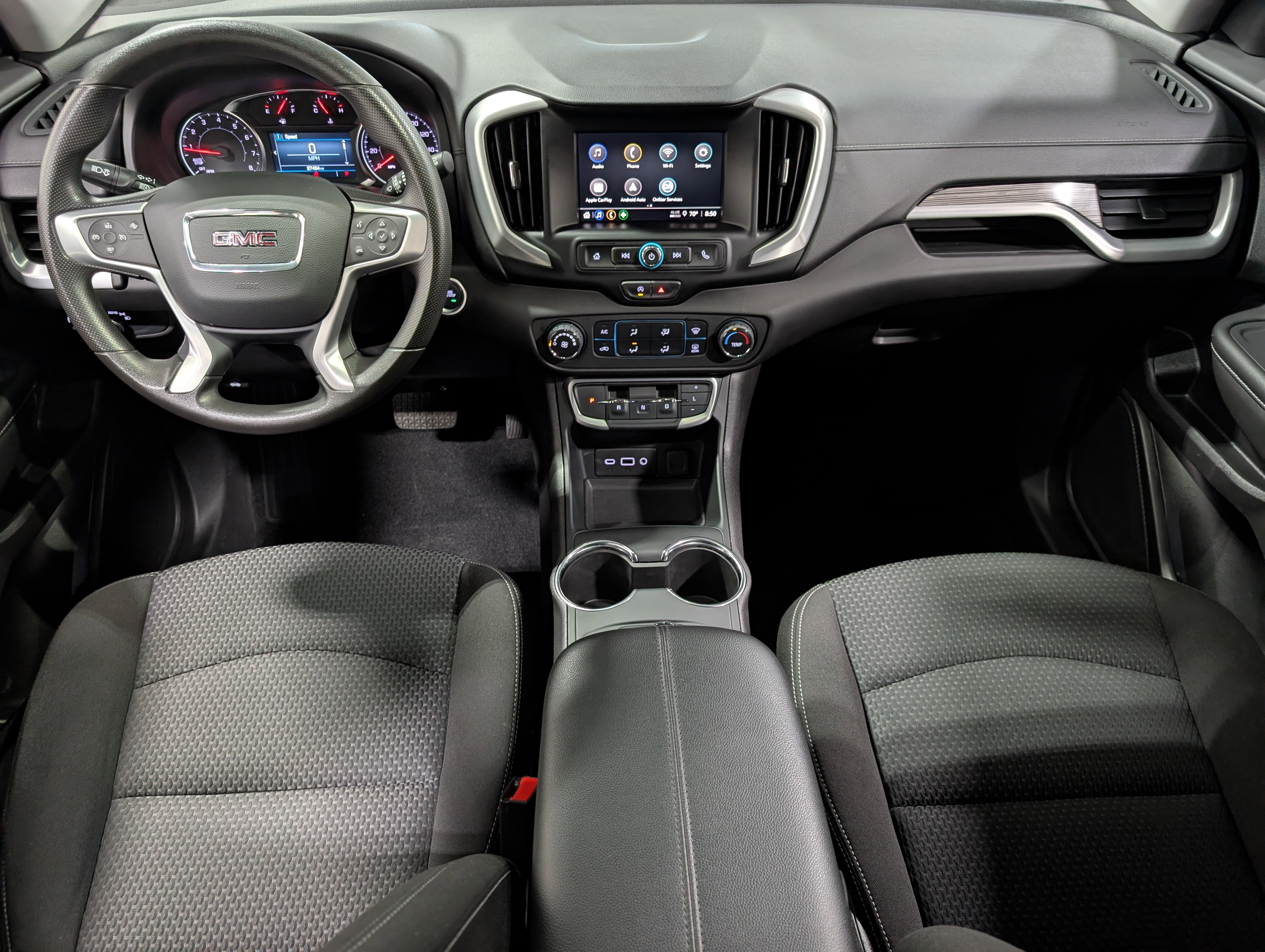 Used 2024 GMC Terrain SLE image 13