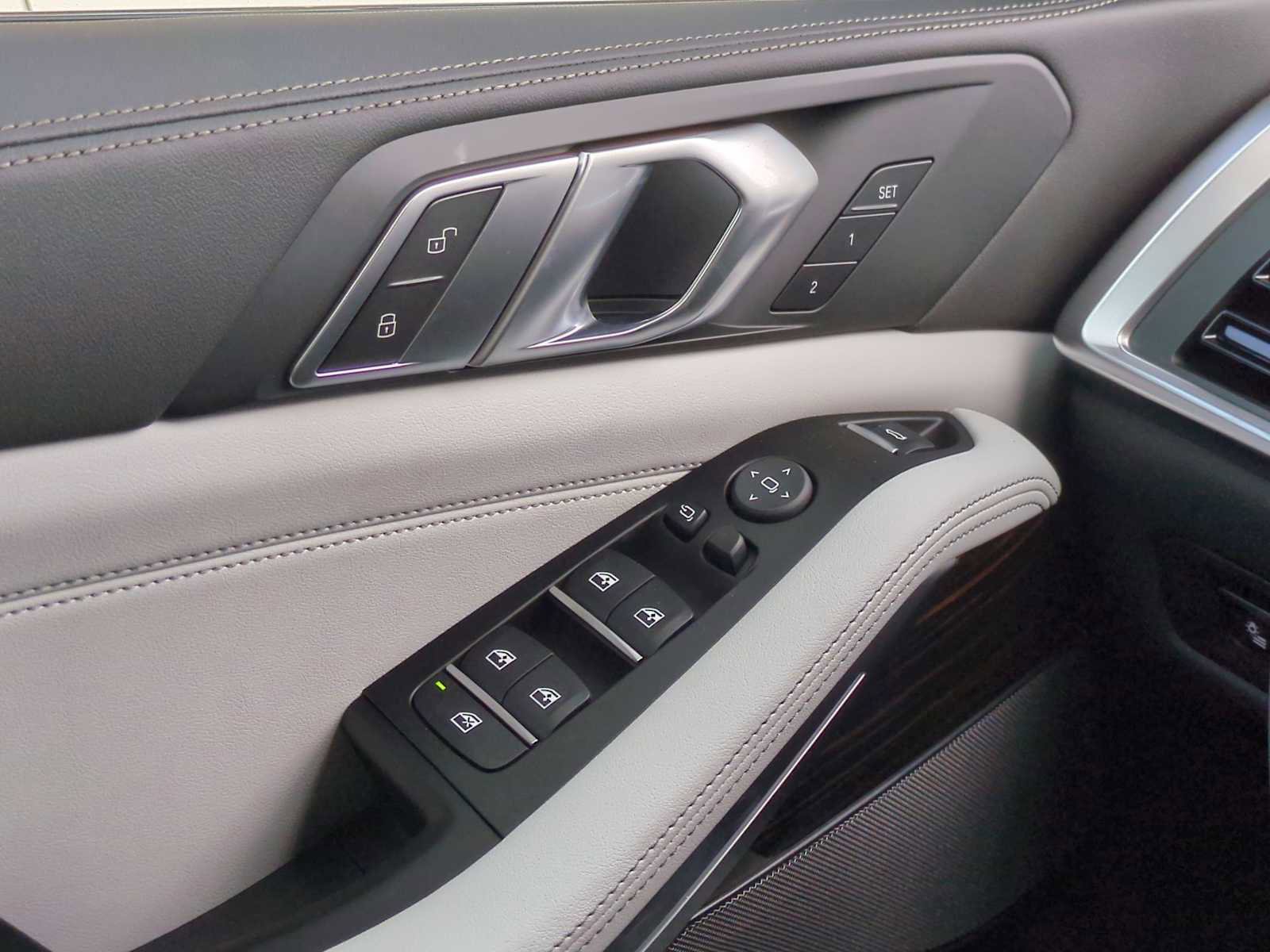 New 2026 BMW X5 xDrive40i w/ M Sport Package image 37