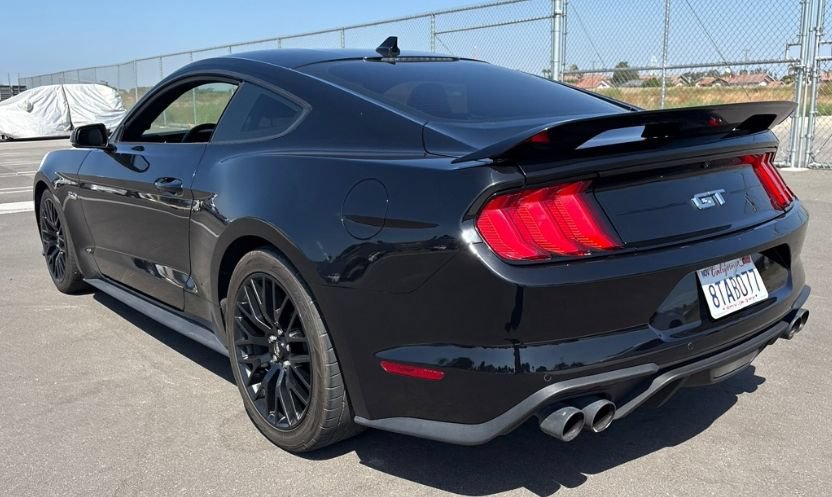 Used 2020 Ford Mustang GT Premium w/ GT Performance Package RWD image 7