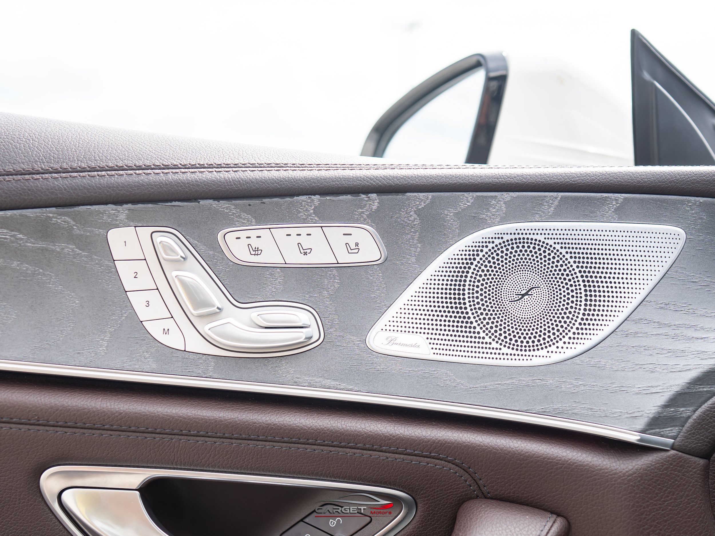 Used 2020 Mercedes-Benz CLS 450 w/ Driver Assistance Package image 40