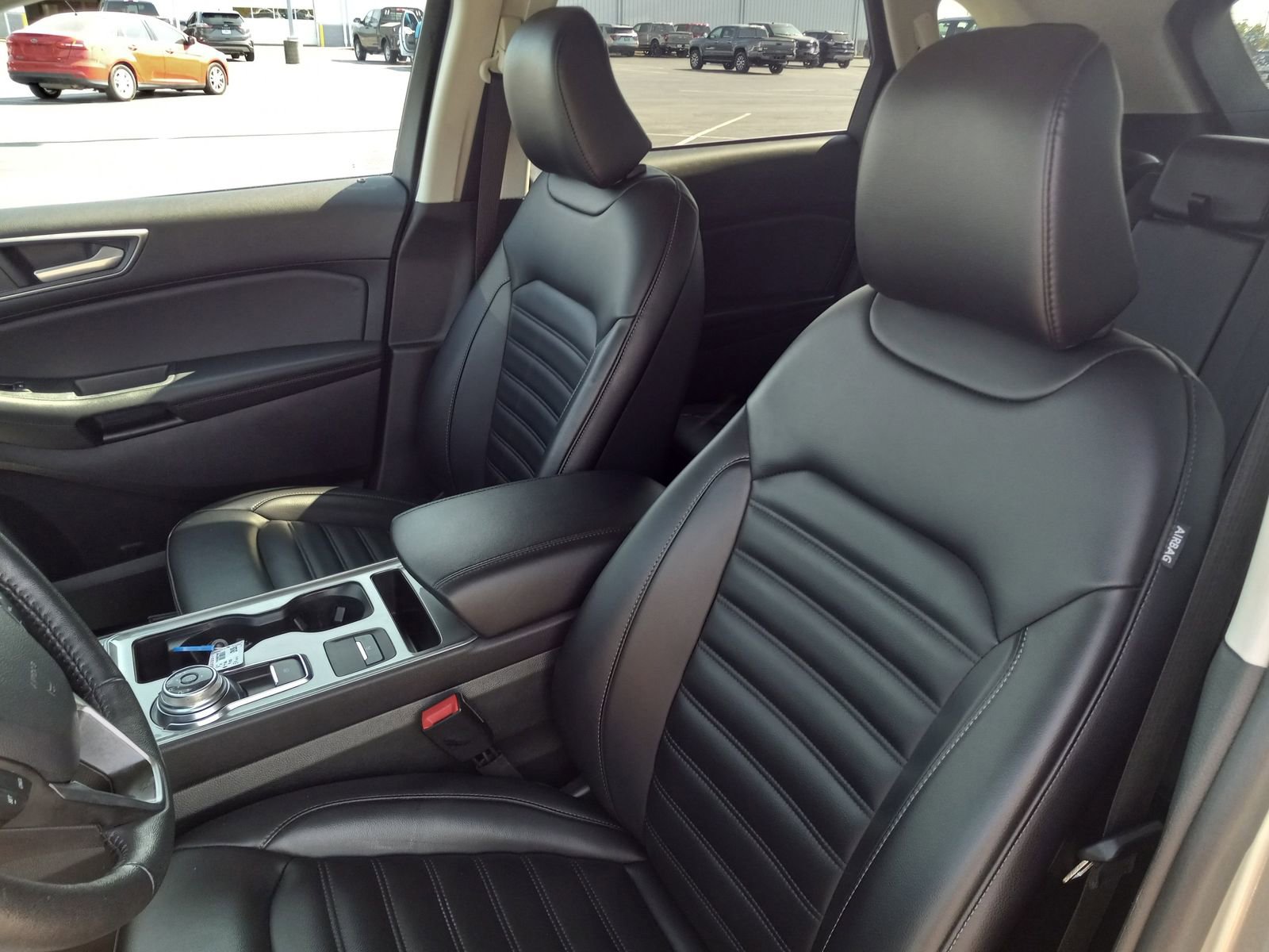 Used 2024 Ford Edge SEL image 13