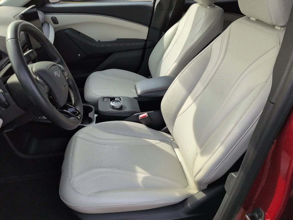 Used 2022 Ford Mustang Mach-E Premium AWD/4WD image 7