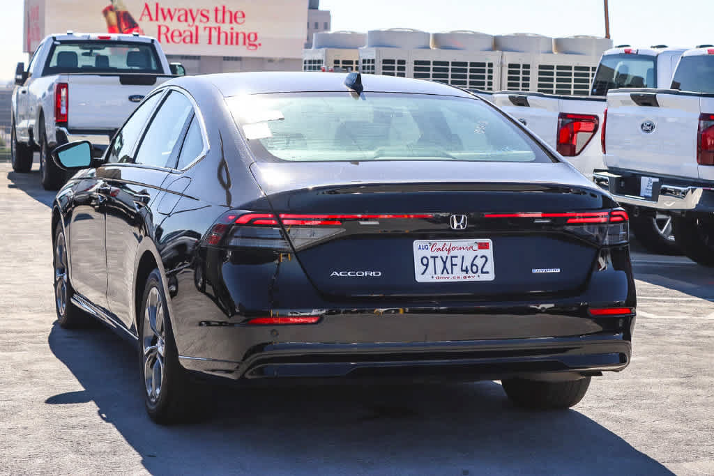 Used 2025 Honda Accord EX-L image 6