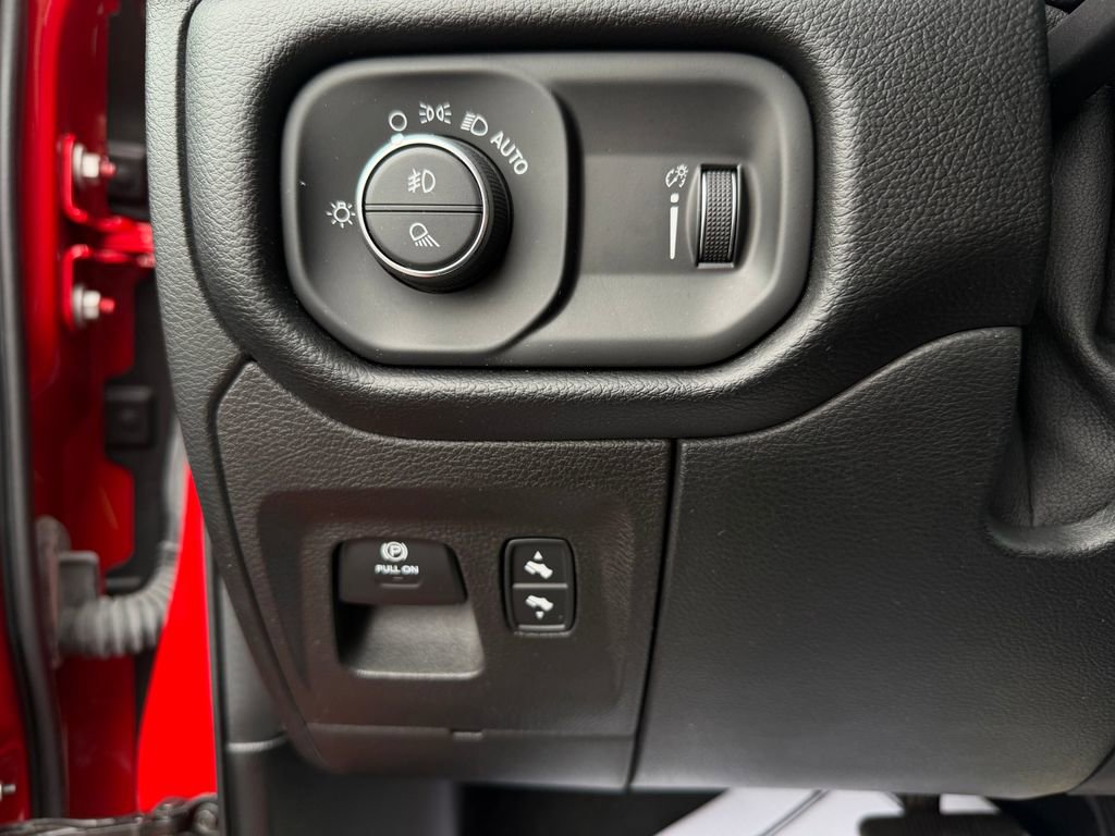 Used 2021 RAM 1500 Big Horn w/ Trailer Tow Group image 22