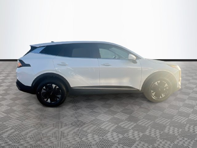New 2027 Kia Sportage LX FWD image 8