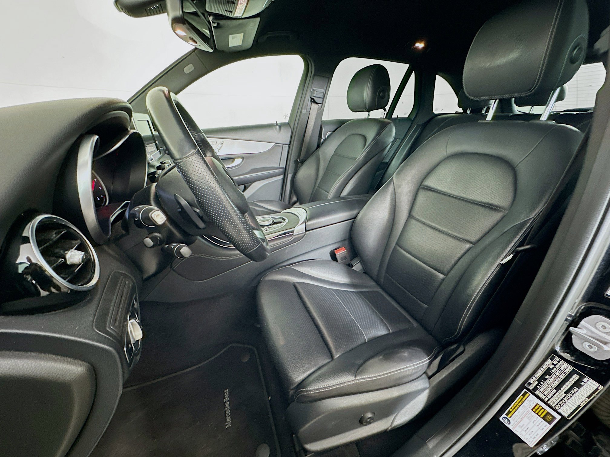 Used 2019 Mercedes-Benz GLC 300 GLC 300 image 13