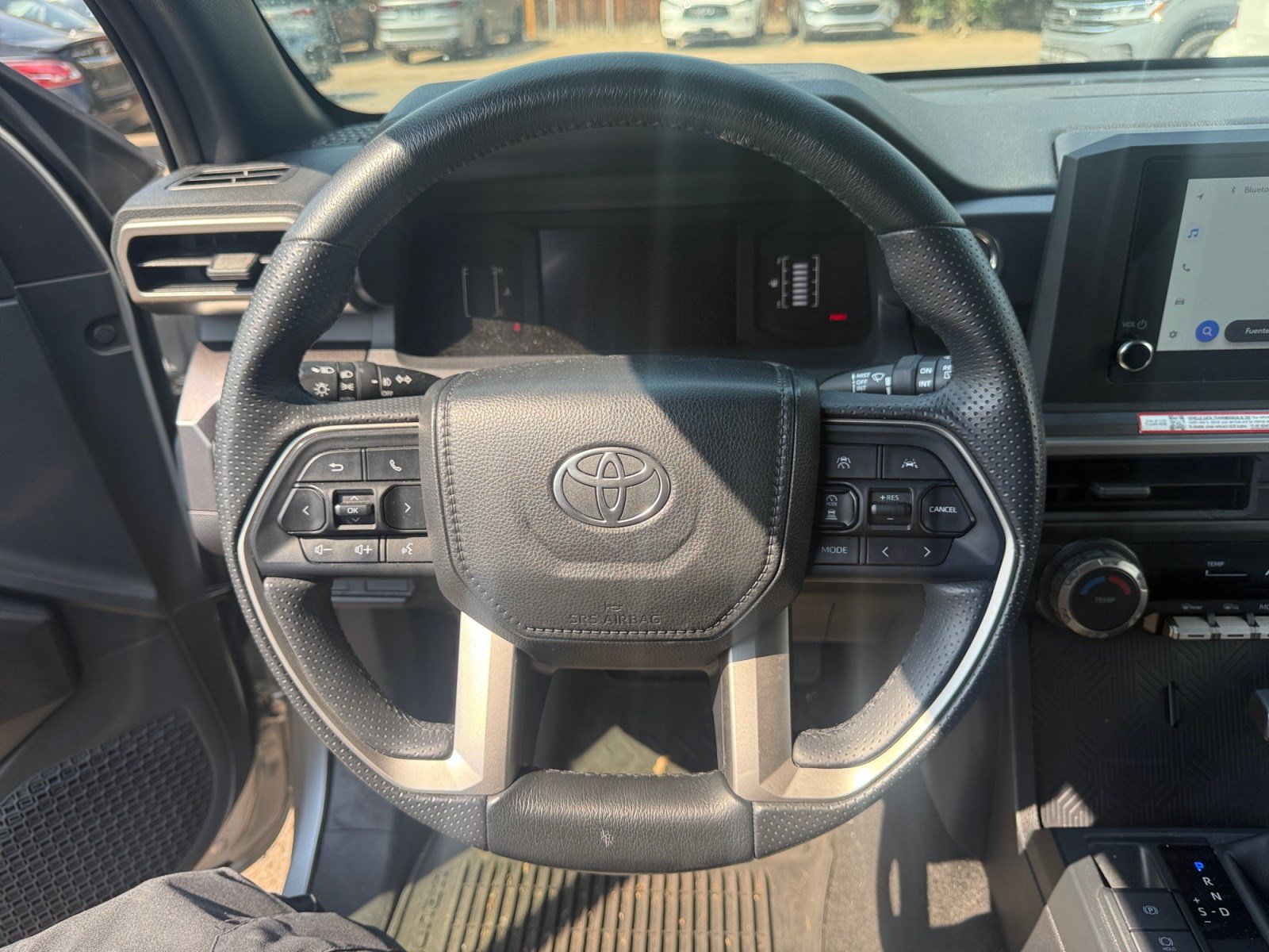Used 2025 Toyota 4Runner SR5 RWD image 9
