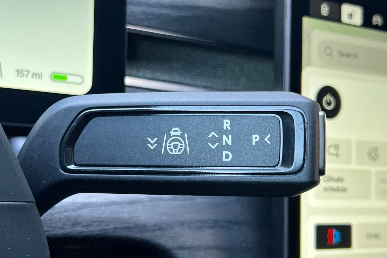 Used 2024 Rivian R1S Adventure AWD/4WD image 15