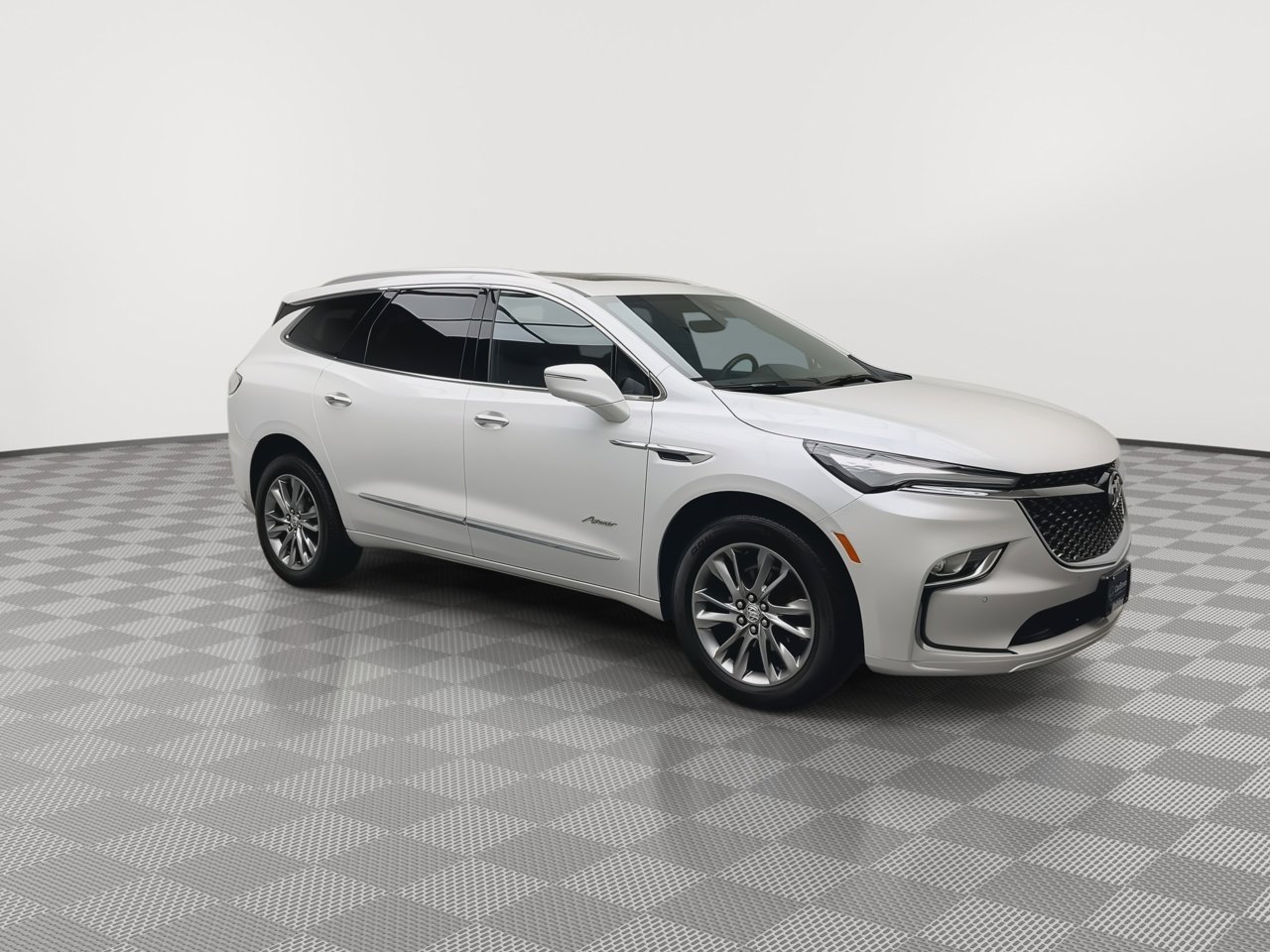Certified 2024 Buick Enclave Avenir w/ Trailering Package, 5000 lbs. AWD/4WD image 40