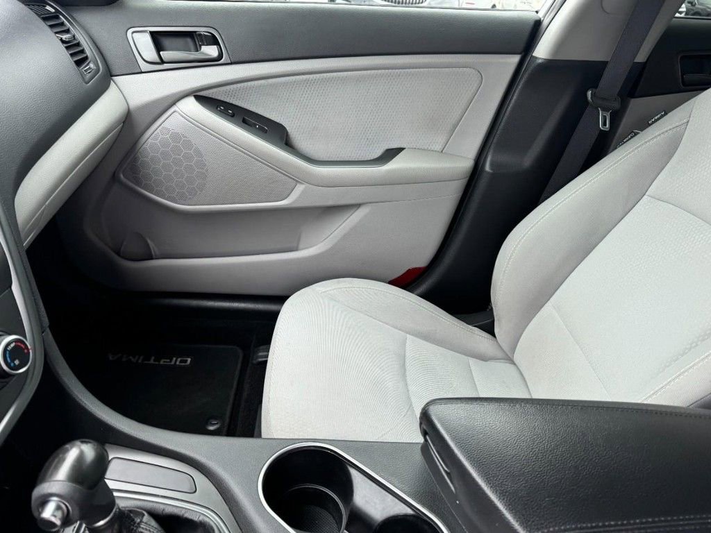 Used 2014 Kia Optima LX image 13