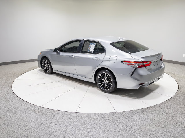 Used 2019 Toyota Camry SE FWD image 28