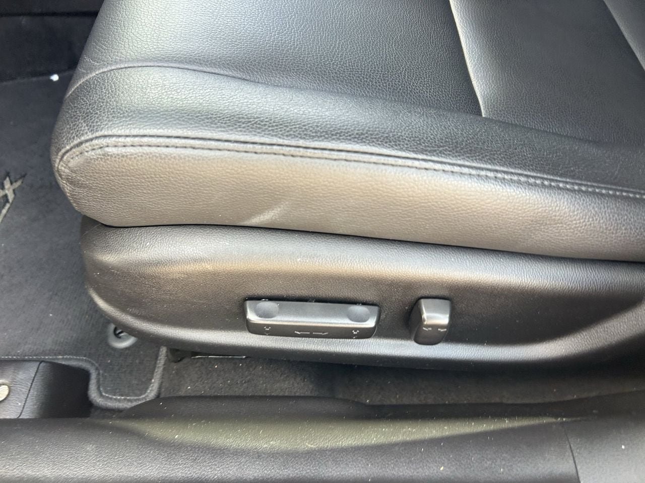 Used 2016 Acura ILX FWD image 30